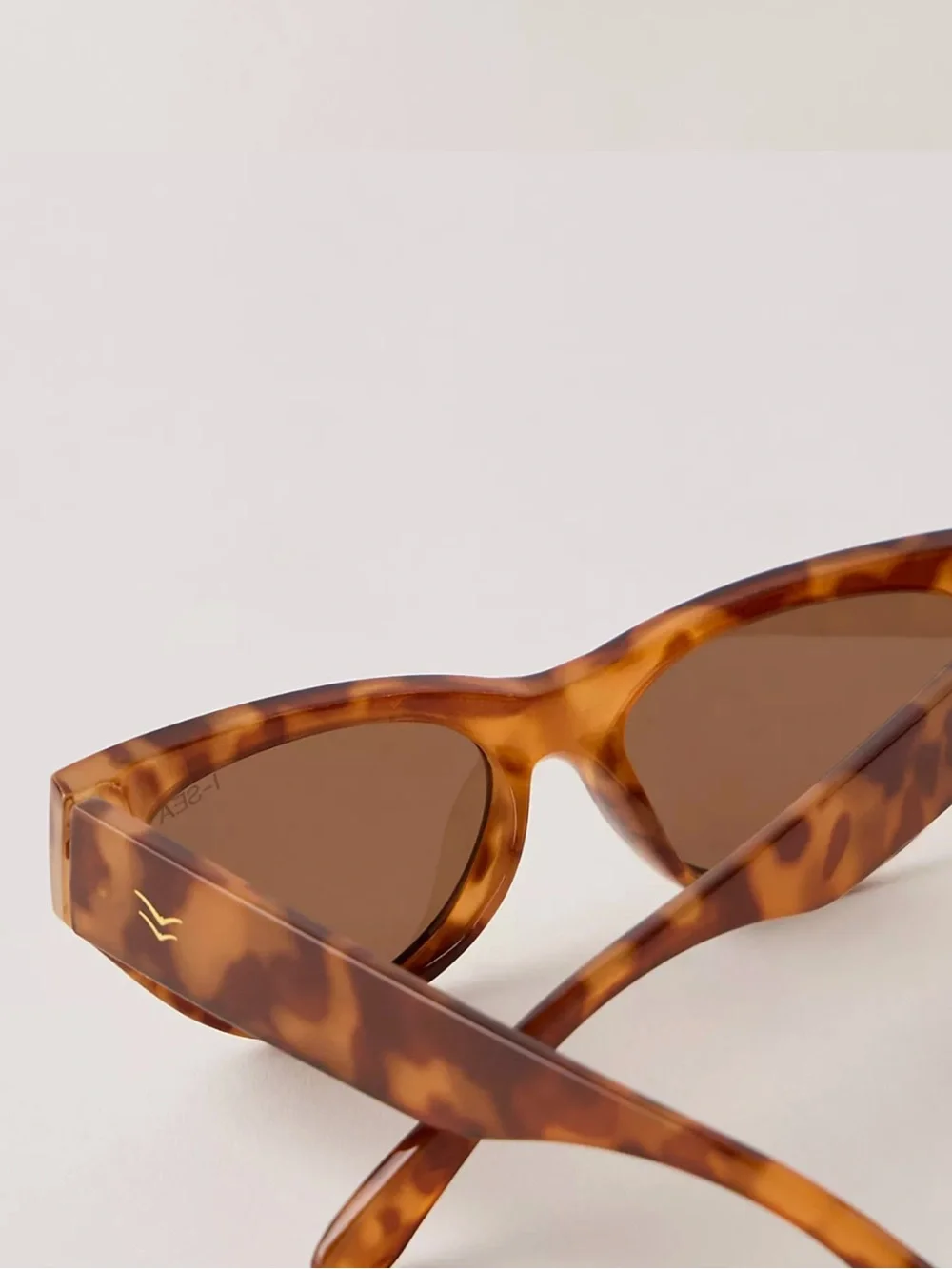 NWT $40 Free People x I-Sea Carly Sunglasses